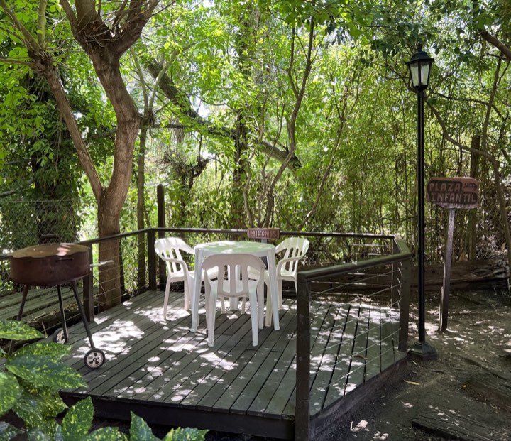 Deck exterior de una cabaña – La Cascada, Valeria del Mar