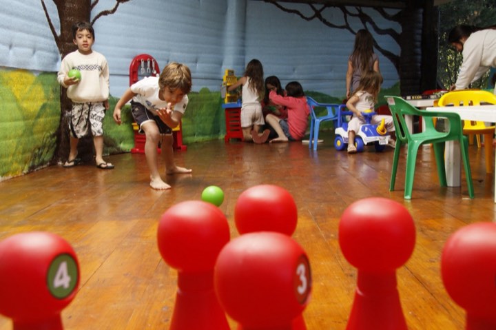 Juego de bolos para chicos – La Cascada, Valeria del Mar