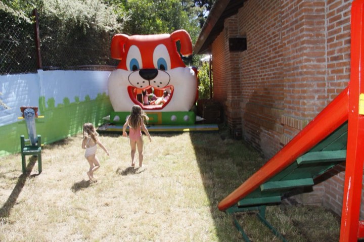 Plaza infantil al aire libre – La Cascada, Valeria del Mar